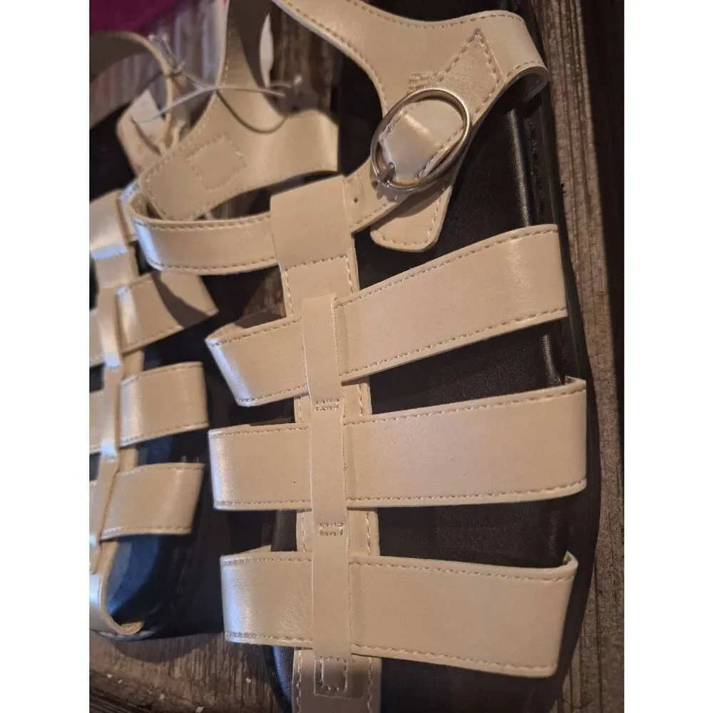 Old Navy Faux Leather Platform‎ Fishermans Sandal for Girls Size 2Y NEW